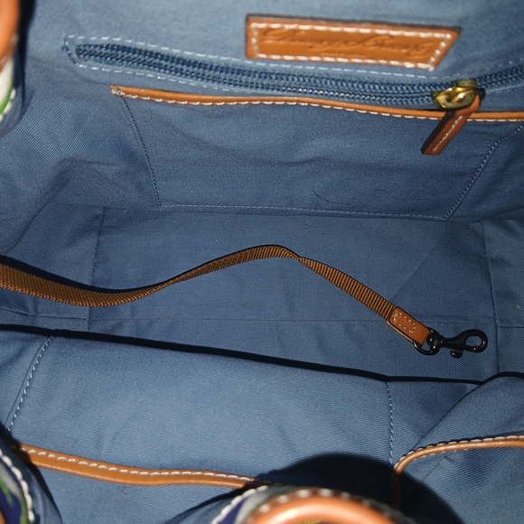 Floral Bucket Bag with Brown Accents - Picture 4 of 5